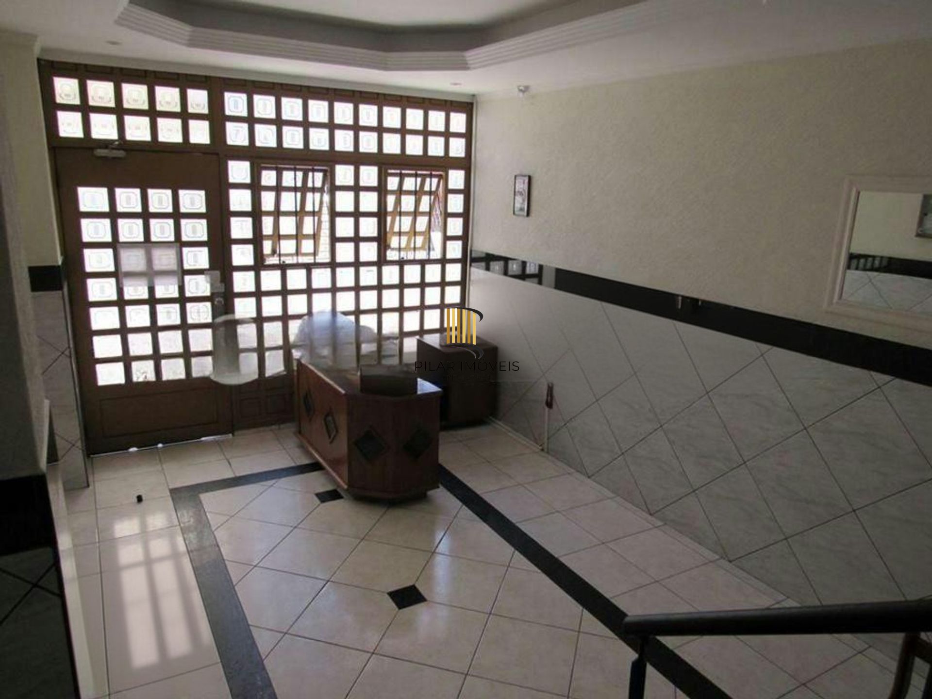 Apartamento à venda com 1 quarto 41 m²