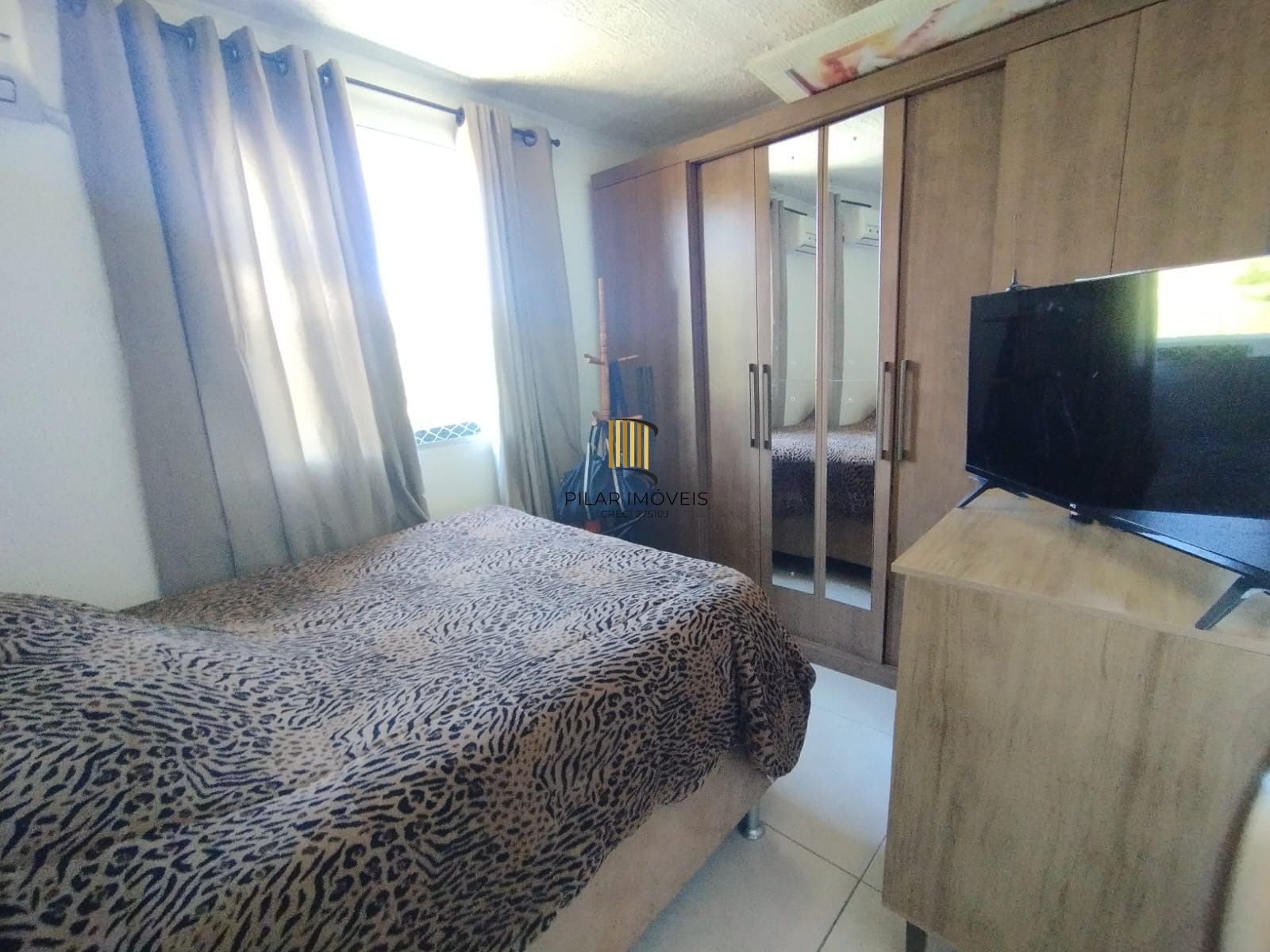 Apartamento  2 quartos com vaga no Bairro Jardim Leopoldina Porto Alegre