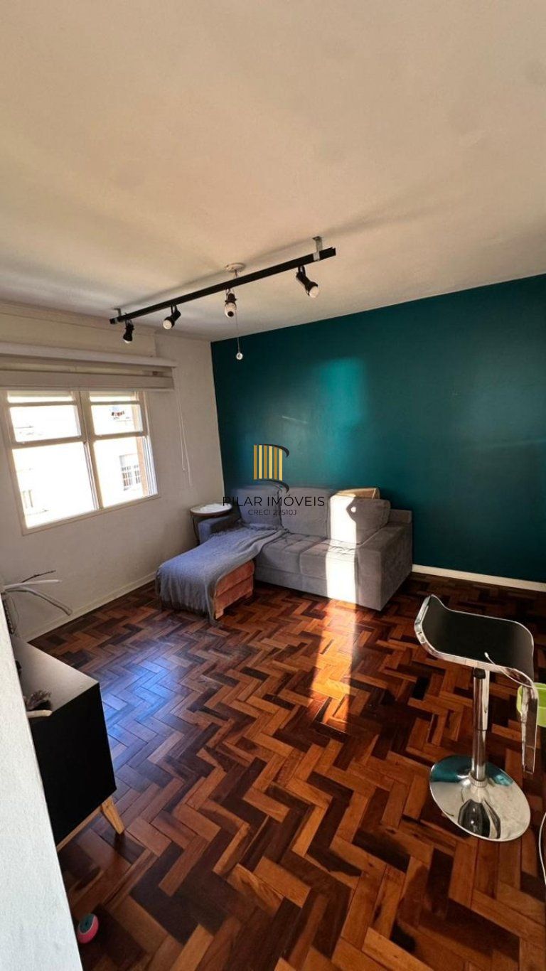 Apartamento com 2 quarto, 51m², 1 vaga à venda no bairro Cristal, Porto Alegre.