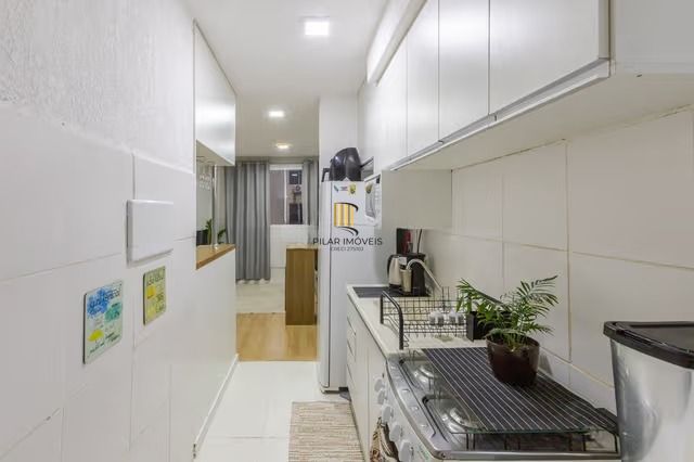 Apartamento de 2 quartos e 1 vaga de garagem em Canoas.