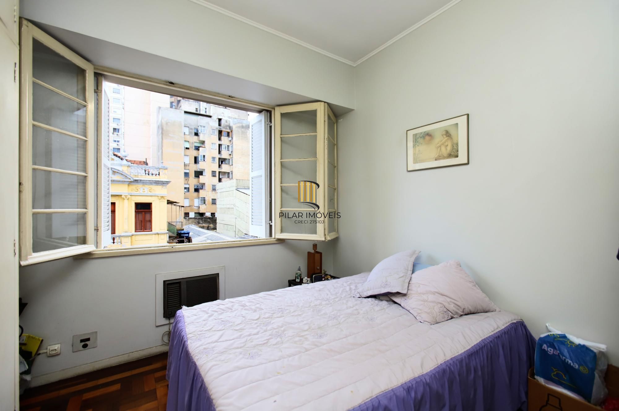 Apartamento 3 quartos com elevador no centro de Porto Alegre para Comprar