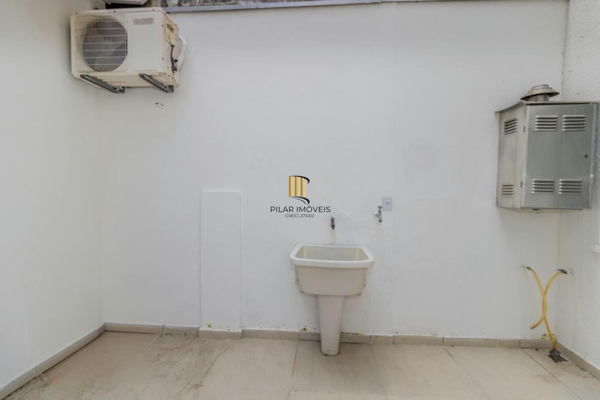 Apartamento Térreo 2 Dormitórios no Jardim Botânico – Amplo e Iluminado