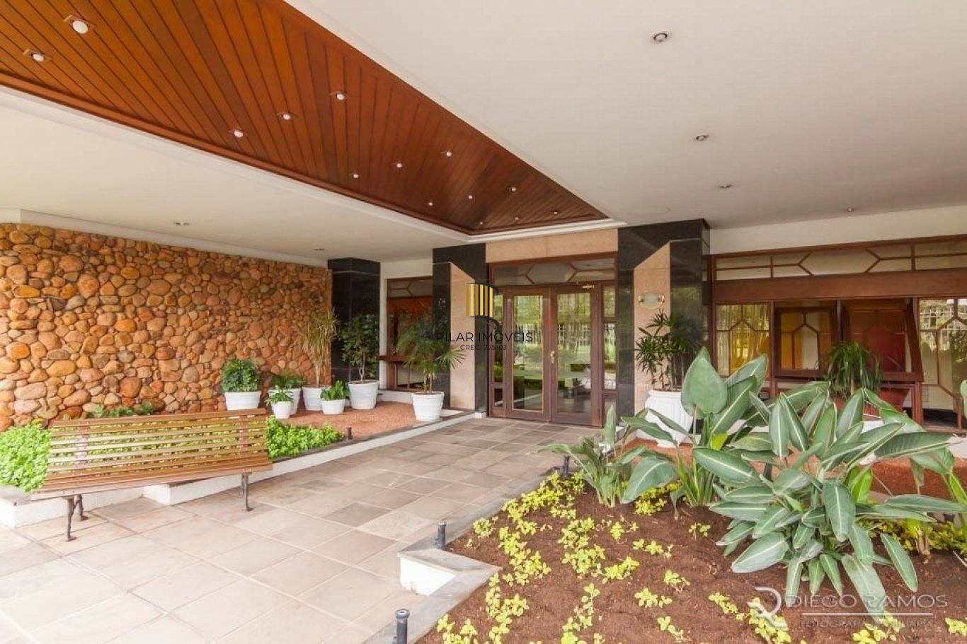 Apartamento à venda com 3 quartos 125 m² no Menino Deus