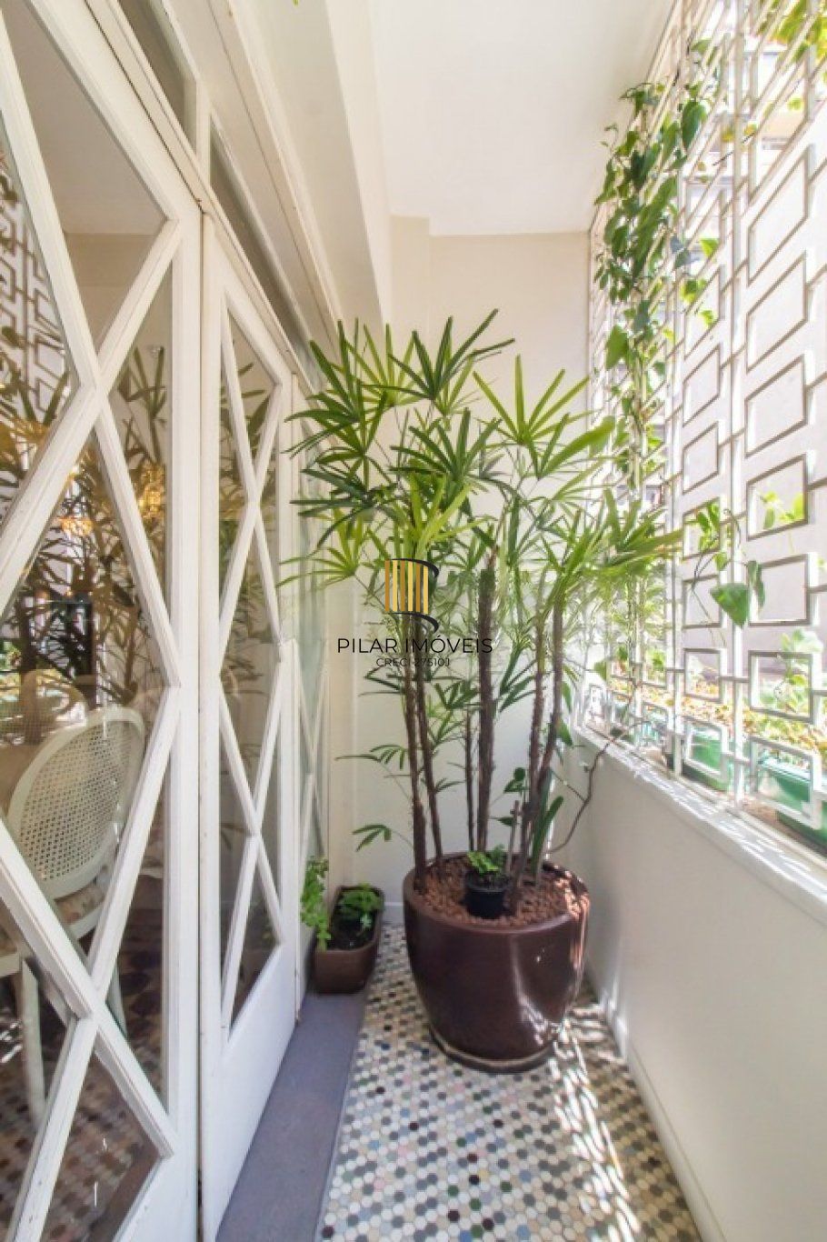Apartamento de 2 dormitórios bairro Bom Fim