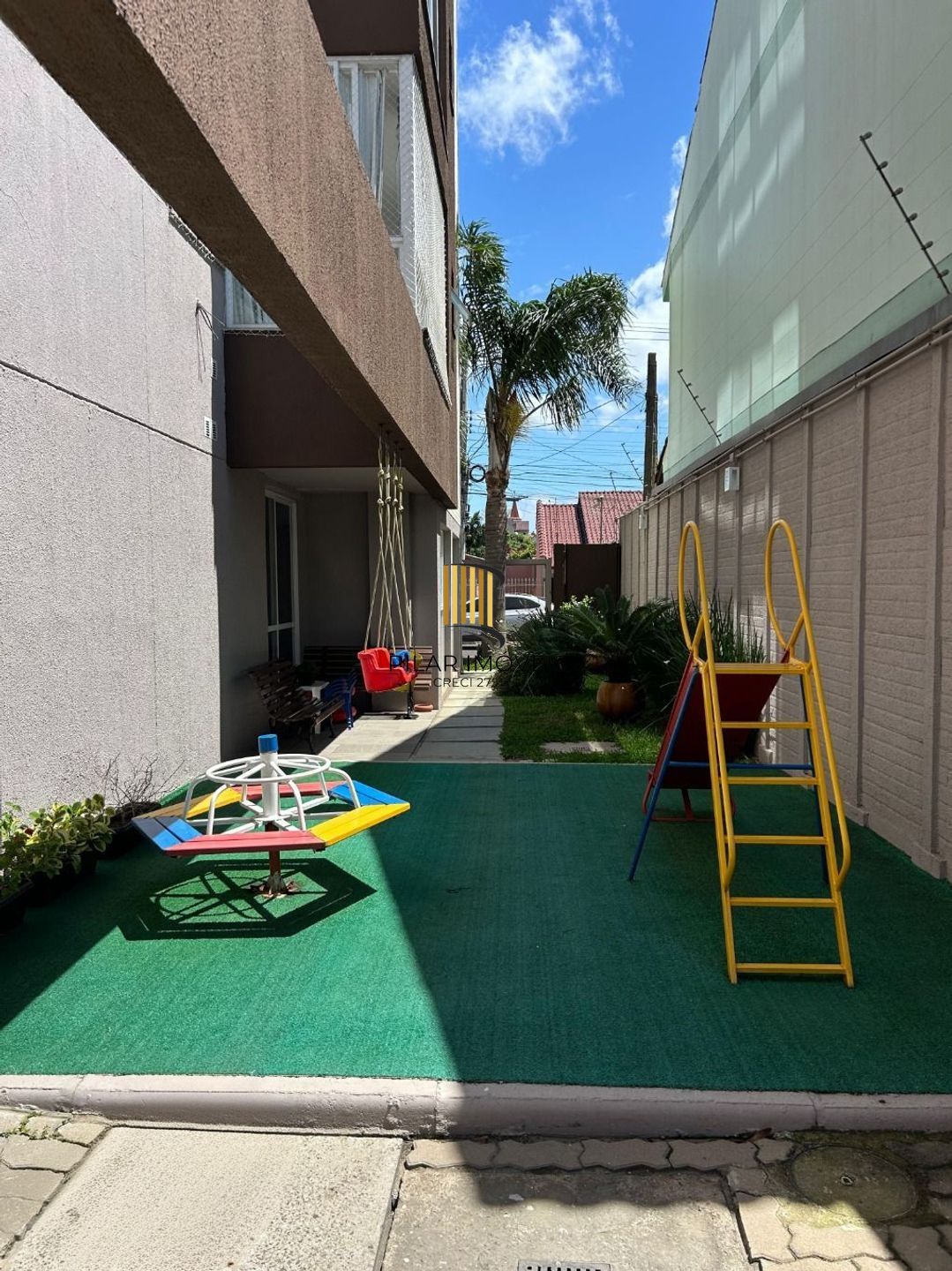 Apartamento com 3 quartos, com elevador e 1 vaga de garagem em Canoas.