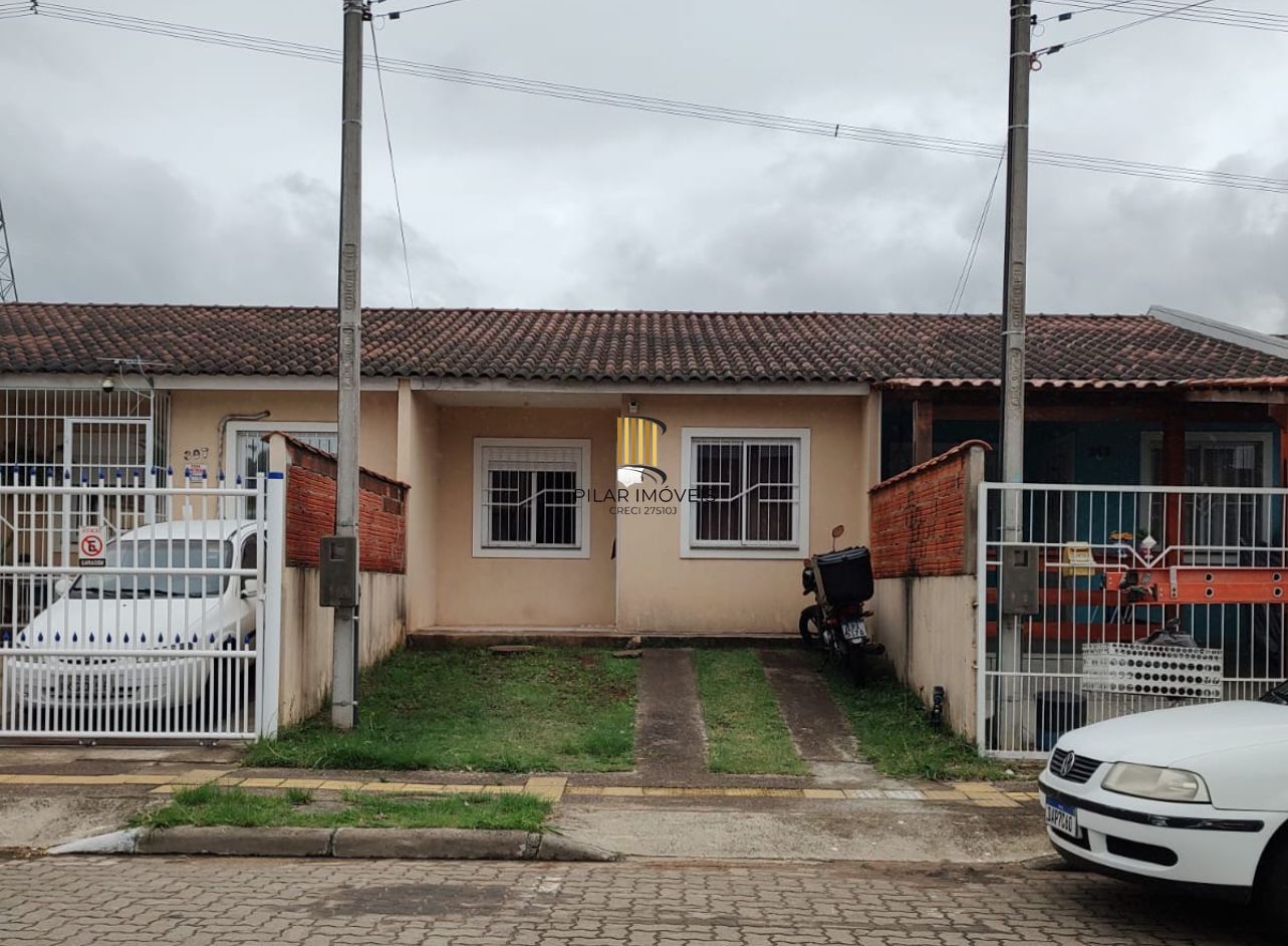 Casa Sobrado semi mobiliada com 2 dormitórios Avenida Juca Batista 115m2