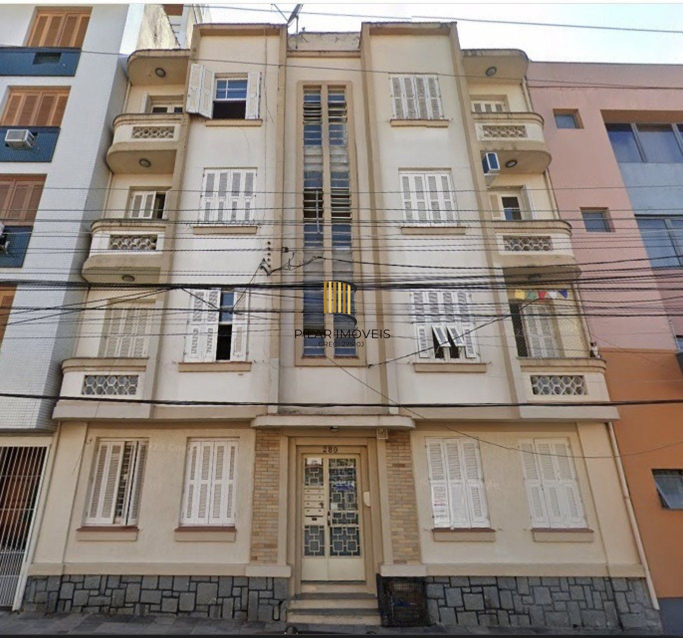 Apartamento 2 dormitórios no Bairro Santana