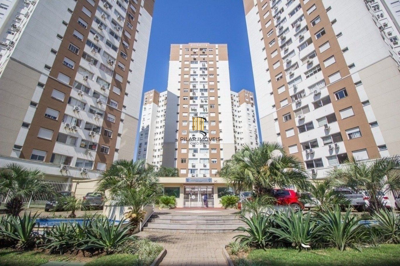 Apartamento com 3 quartos, 2 vagas, piscina elevador no bairro Vila ipiranga