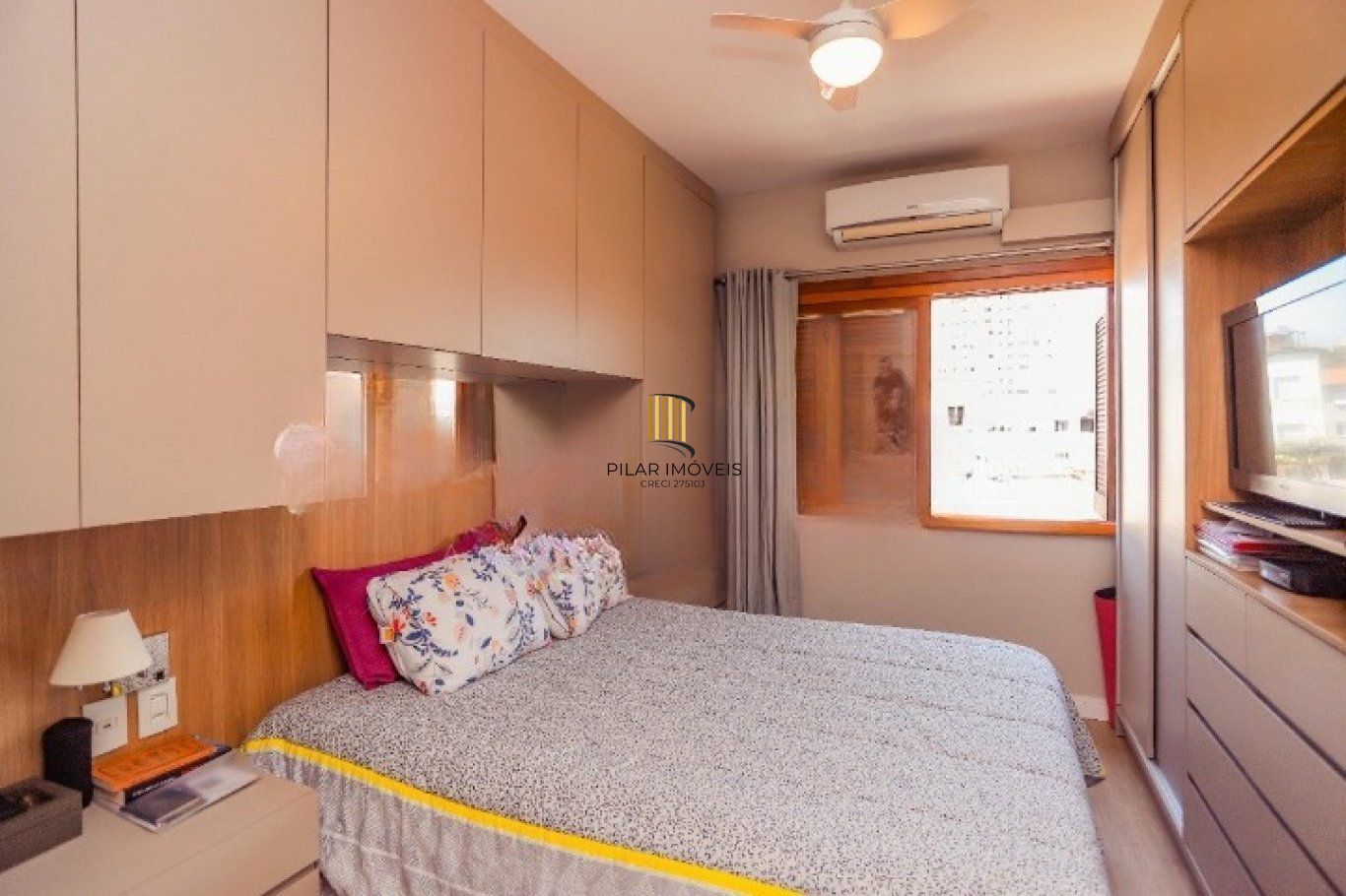 Cobertura com 3 quartos e 206m² à venda em São Sebastião, Porto Alegre.