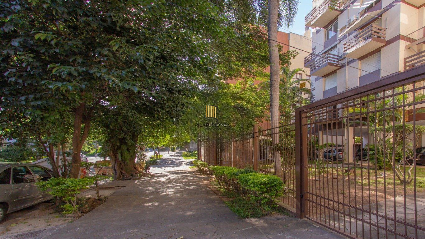 Apartamento à venda com 2 dormitórios 81 m² no Bairro Petrópolis