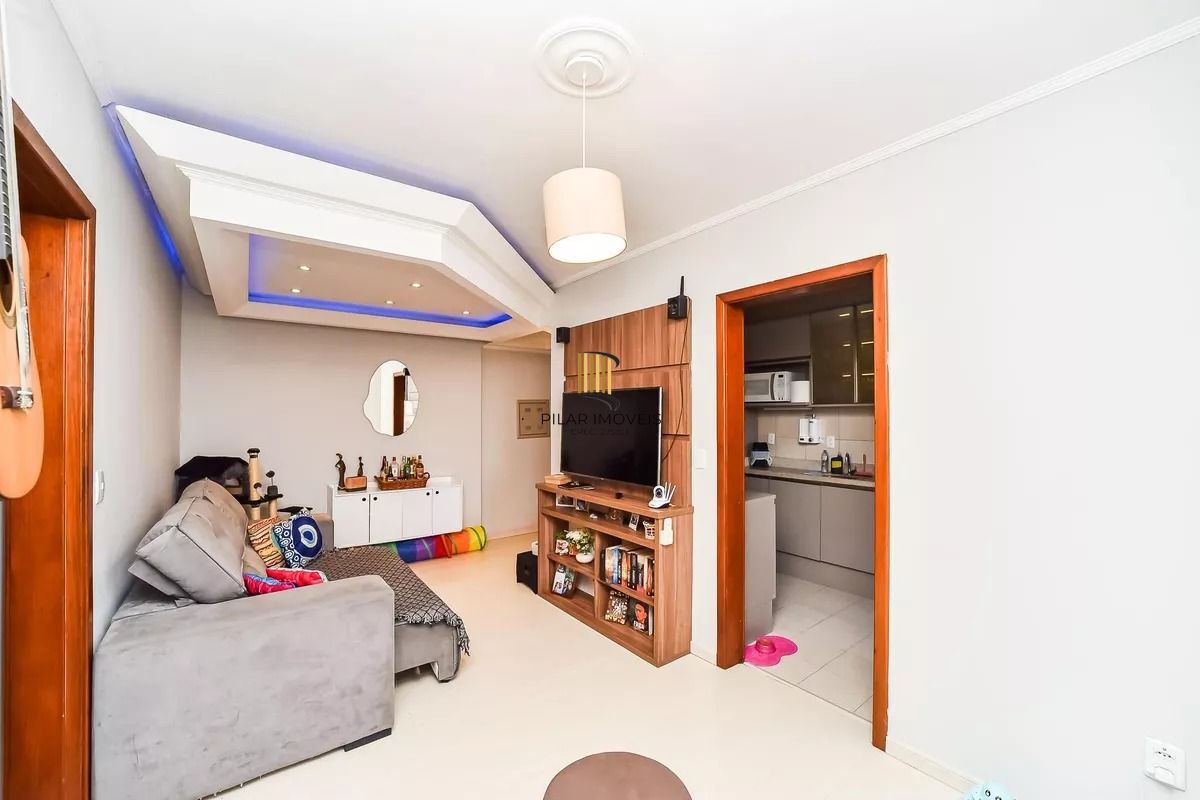 Apartamento com 2 quartos, 2 vagas e aquecimento central no bairro Jardim Itu