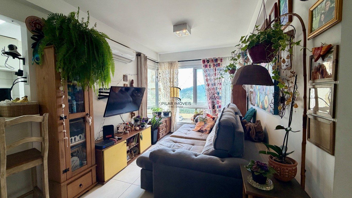 Apartamento de 3 quartos,suíte,elevador,1 vaga no bairro Cavalhada
