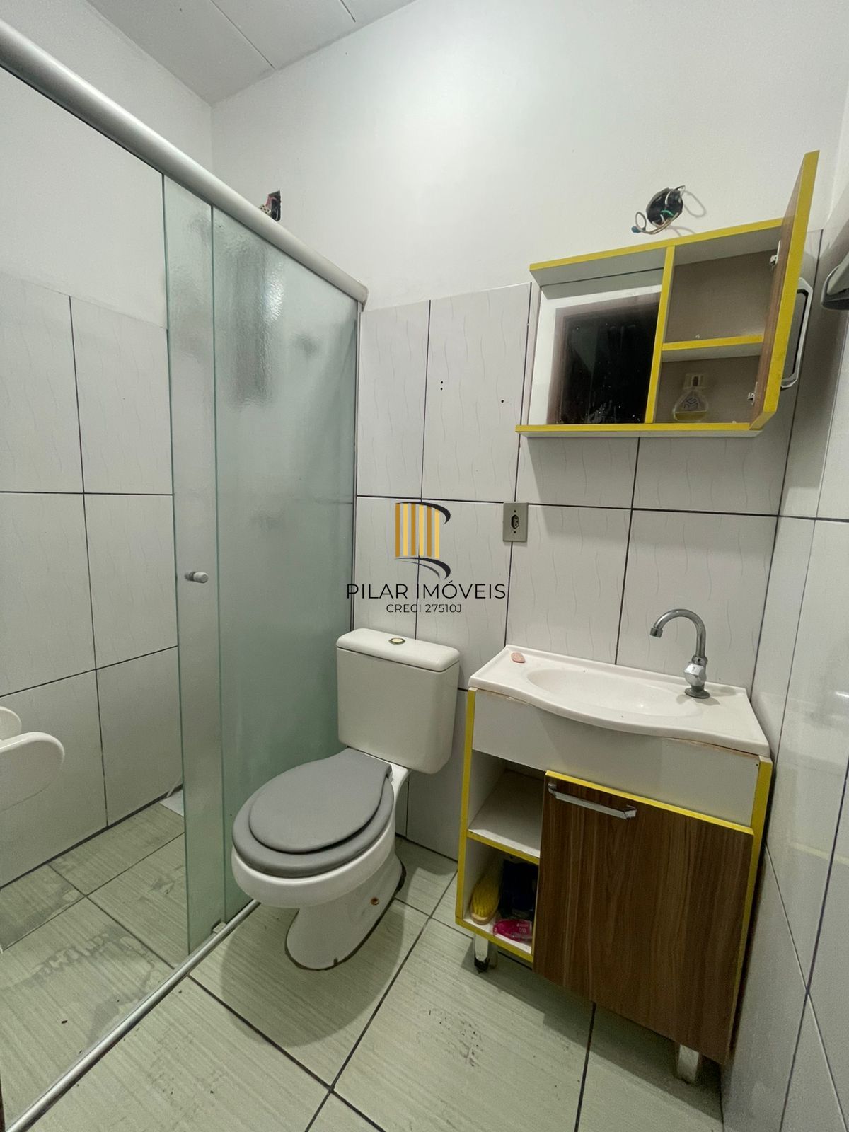 Casa 3 dormitórios no Bairro Vila Nova