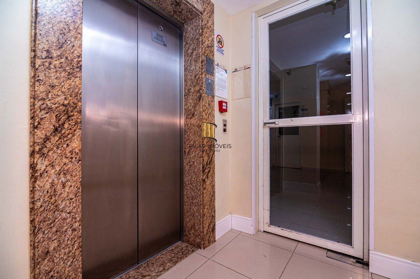 Apartamento à venda com 1 quarto 60 m² no Bairro Alto Petrópolis