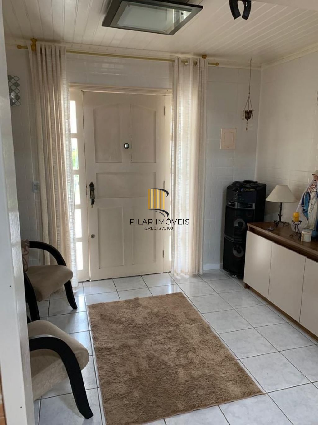 Casa de 3 dormitórios no bairro Sarandi