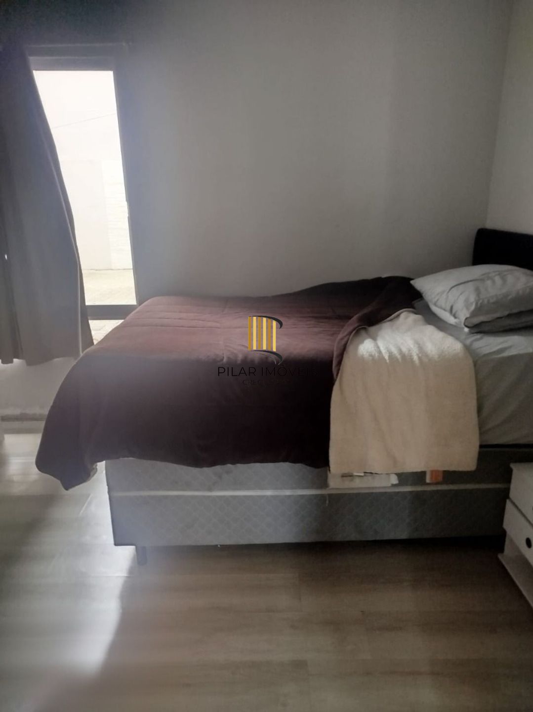 Casa de 2 dormitórios e 2 vagas de garagem em são José Canoas.