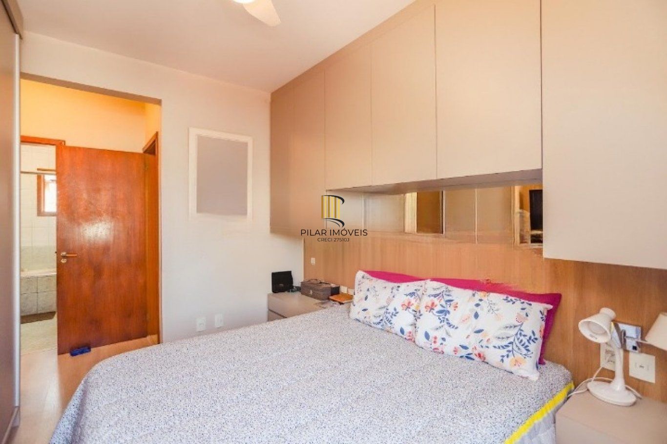 Cobertura com 3 quartos e 206m² à venda em São Sebastião, Porto Alegre.