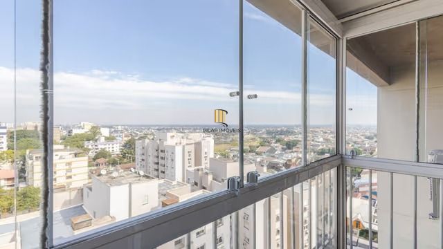 Apartamento de 2 quartos, elevador e 1 vaga de garagem em Canoas.