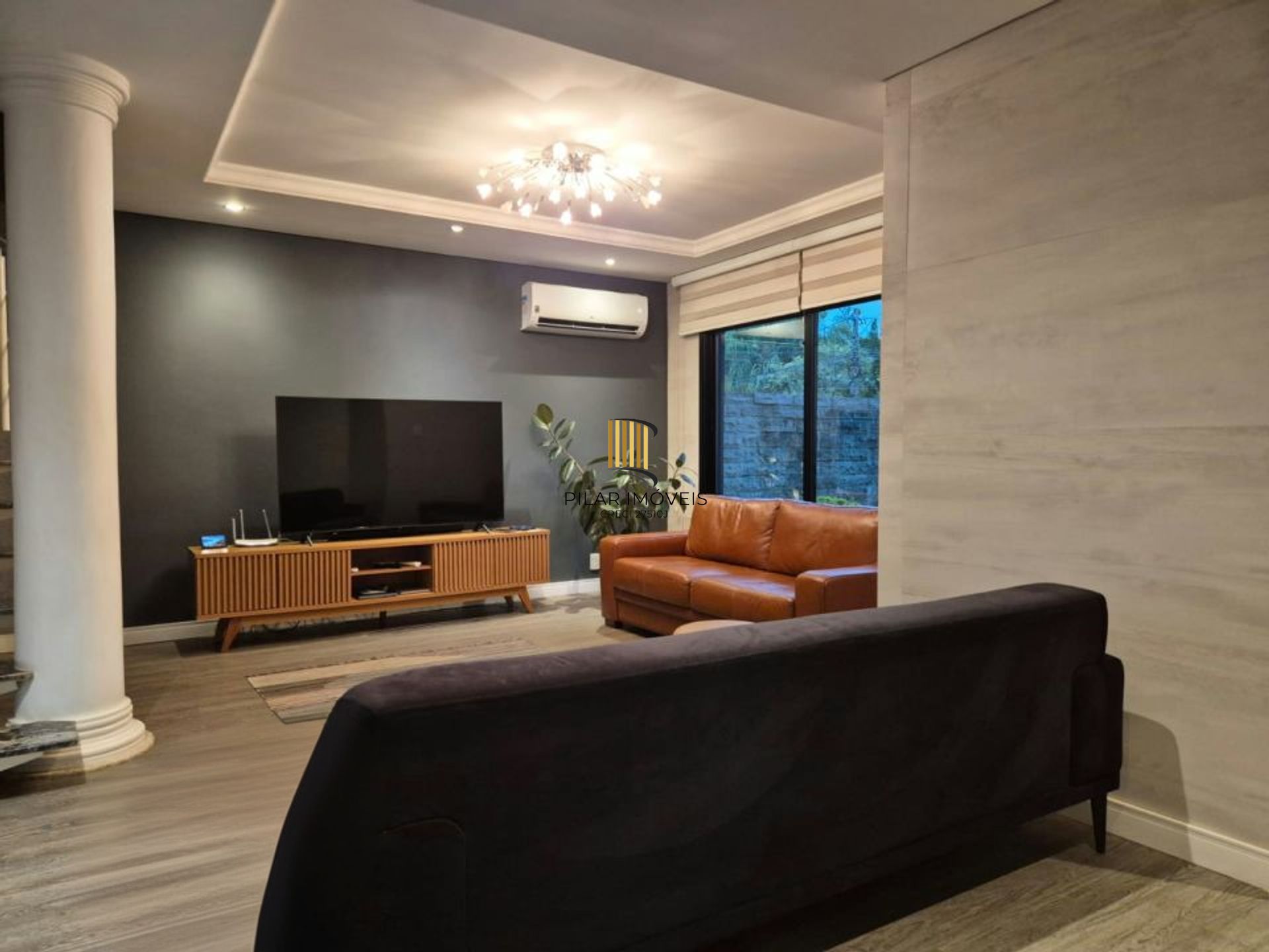 Casa de 3 dormitórios e 2 vagas de garagem coberta Canoas.