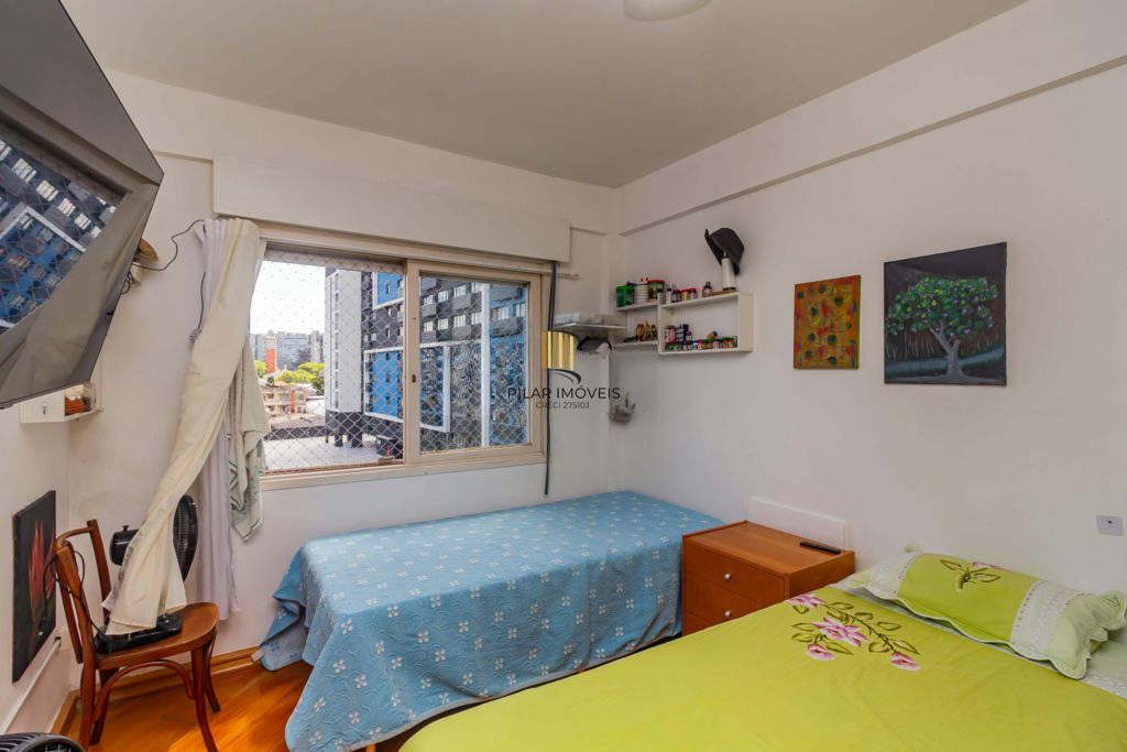 Apartamento 2 dormitórios, 1 vaga, churrasqueira  e 77m² na José do Patrocinio.