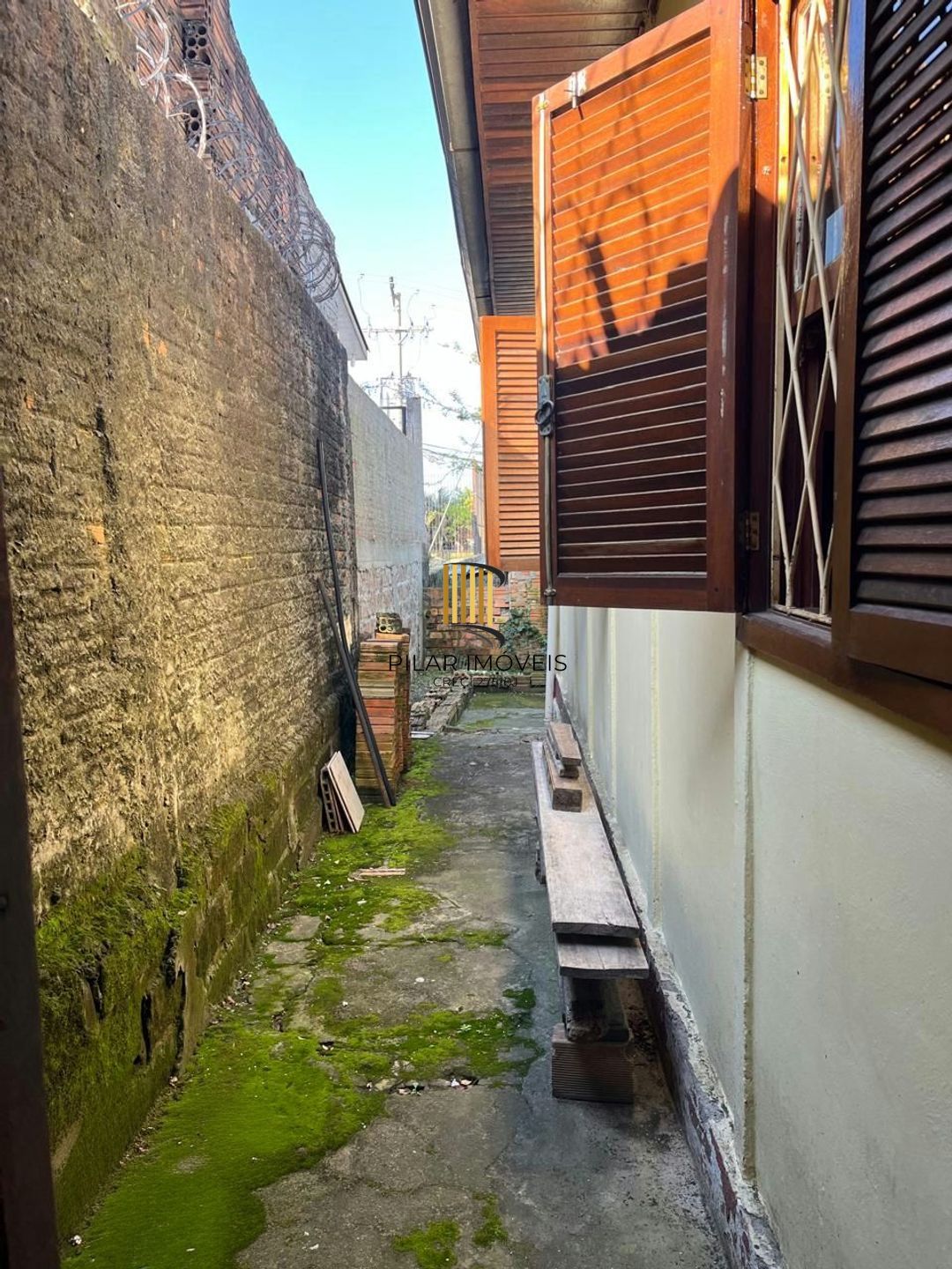 Casa com 3 dormitórios bairro Teresópolis