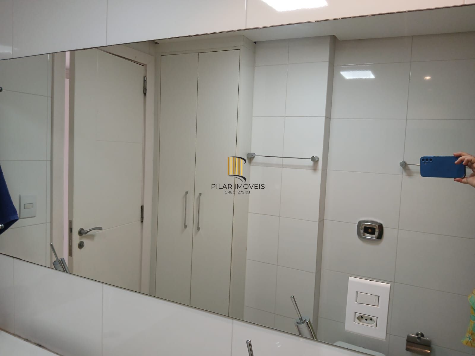 Apartamento com 3 quartos(1 suíte) e 1 vaga de garagem no Bairro Jardim Lindóia