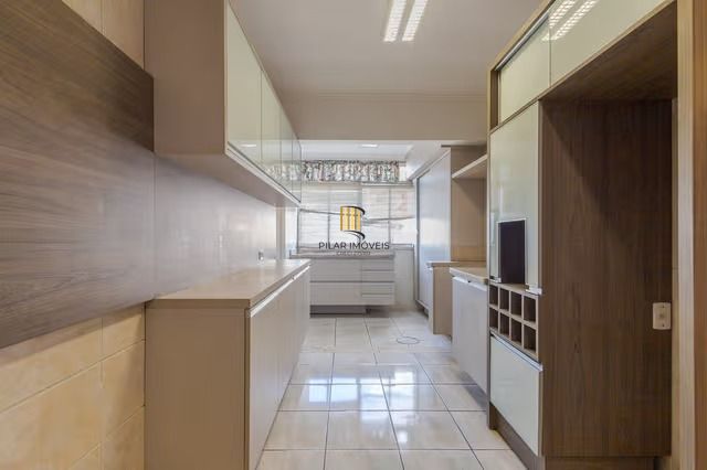 Apartamento de 3 quartos, elevador e 1 vaga de garagem em Canoas.