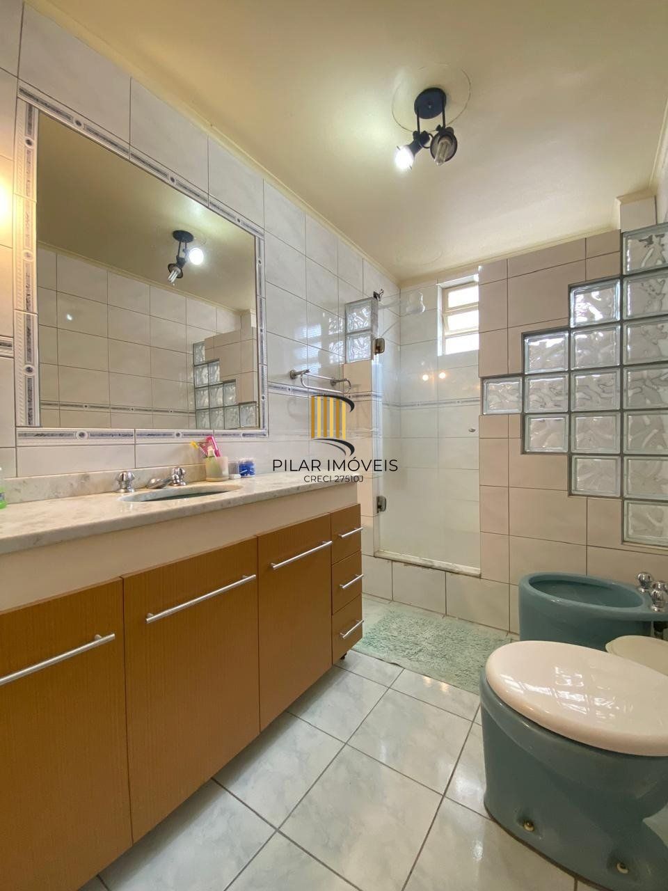 Apartamento com 3 quartos, 1suíte, 3 vagas e 146m² à venda em Bela Vista.