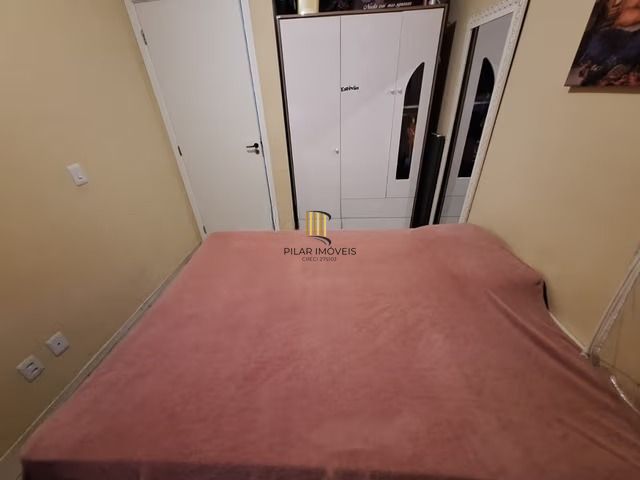 Casa em condomínio de 2 quartos, 1 vaga de garagem em Cachoeirinha.