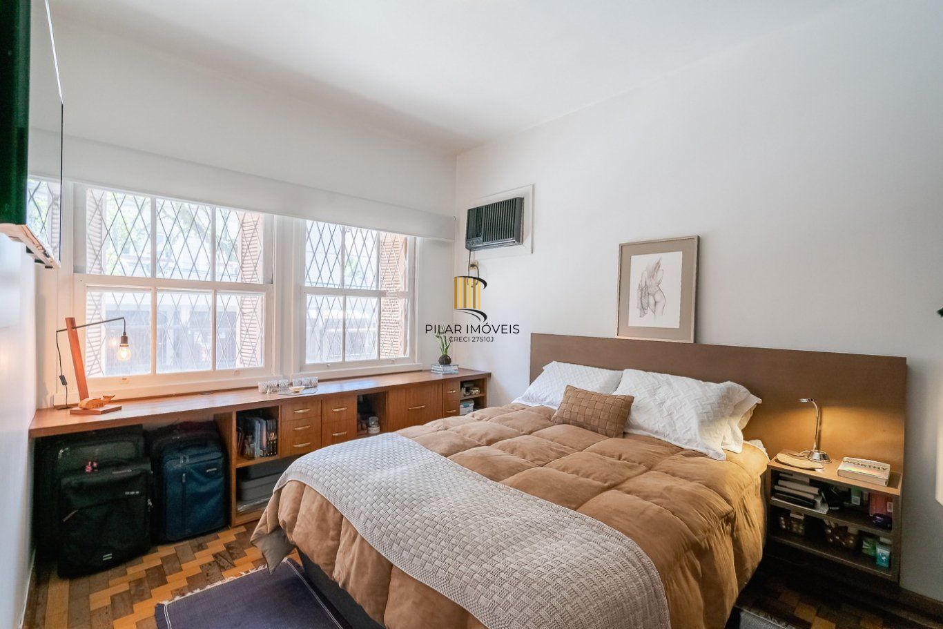 Apartamento com 2 quartos e 82m² à venda em Petrópolis, Porto Alegre.