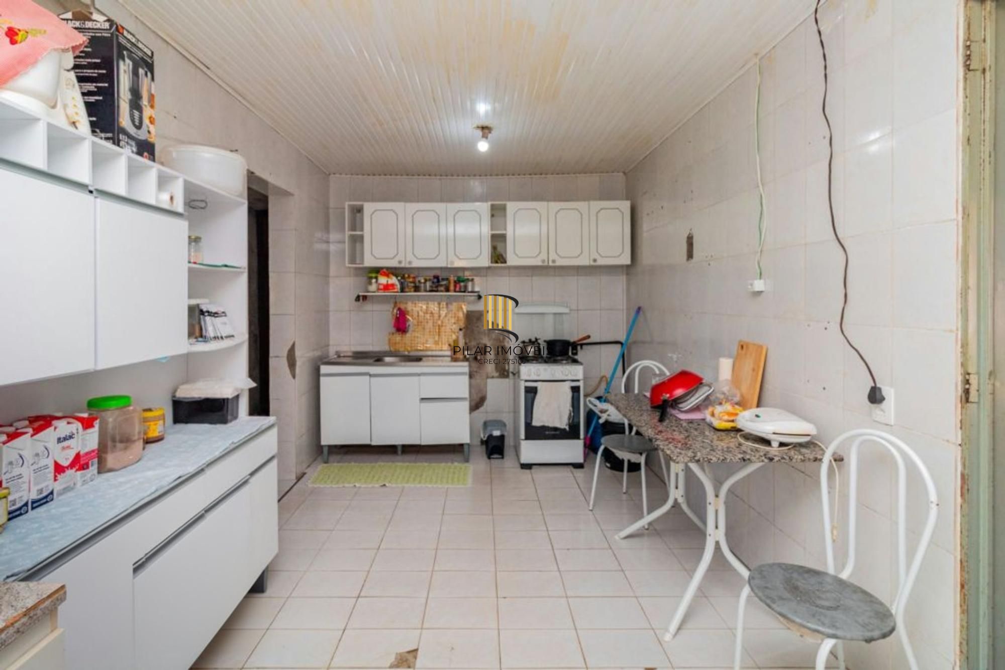 Casa de 3 quartos, 2 vagas no bairro Morro Santana