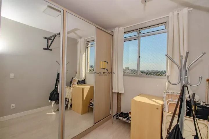 Apartamento 2 Dorm com Elevador e Vaga na Protásio Alves