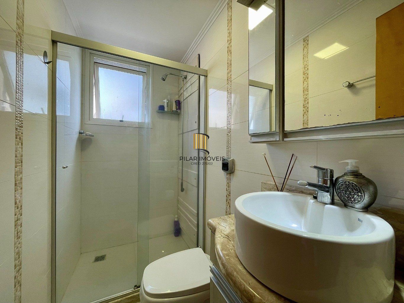 Apartamento com 2 quartos, 2 banheiros 1 vaga e elevador 73m²  na Boa Vista.