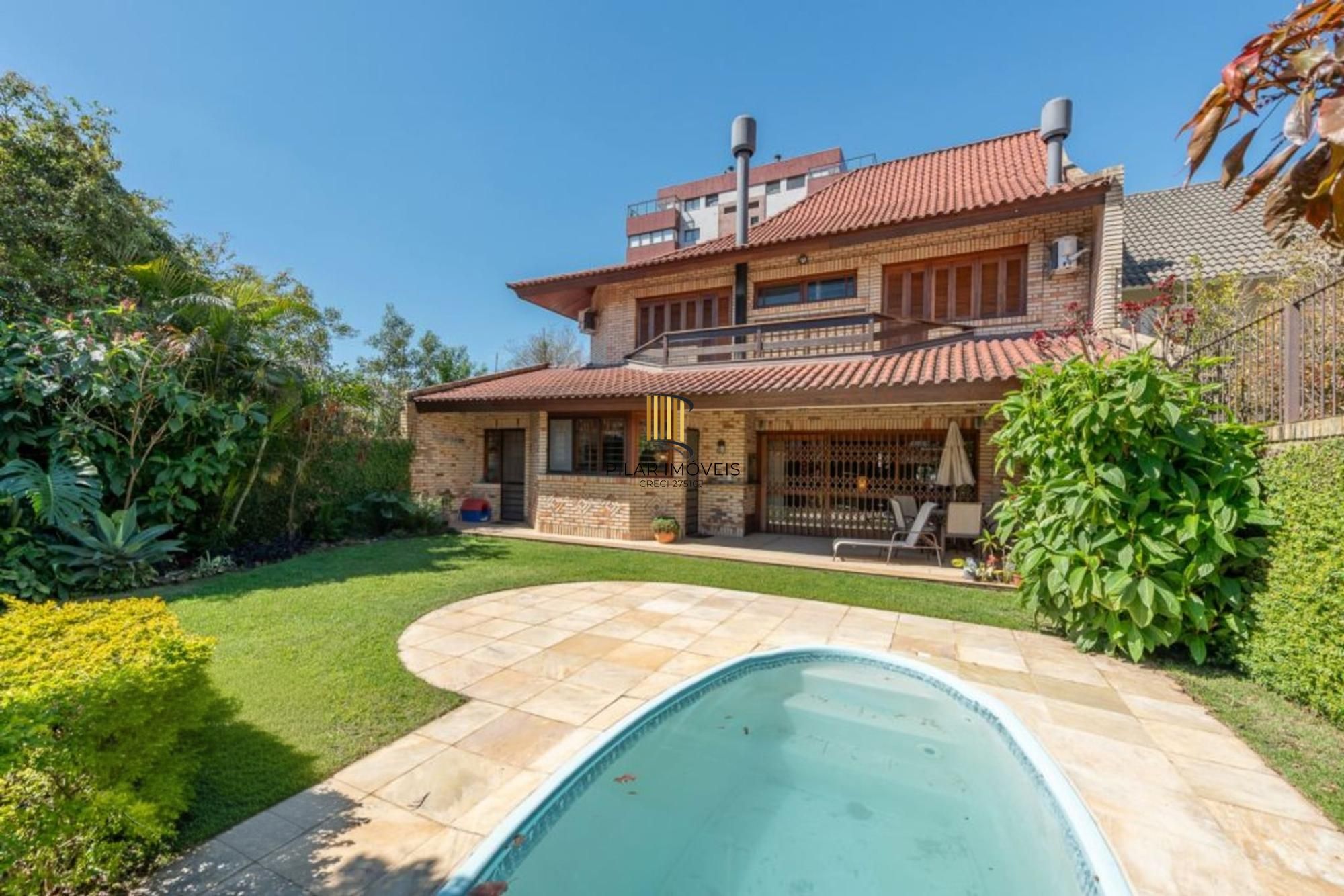 Casa com 5 dormitórios, 2 suítes, 2 vagas,360m² à venda no Jardim Itu Sabará. - Pilar Imóveis