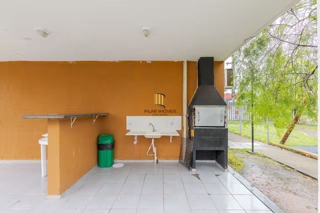 Apartamento de 2 quartos e 1 vaga de garagem em Canoas.