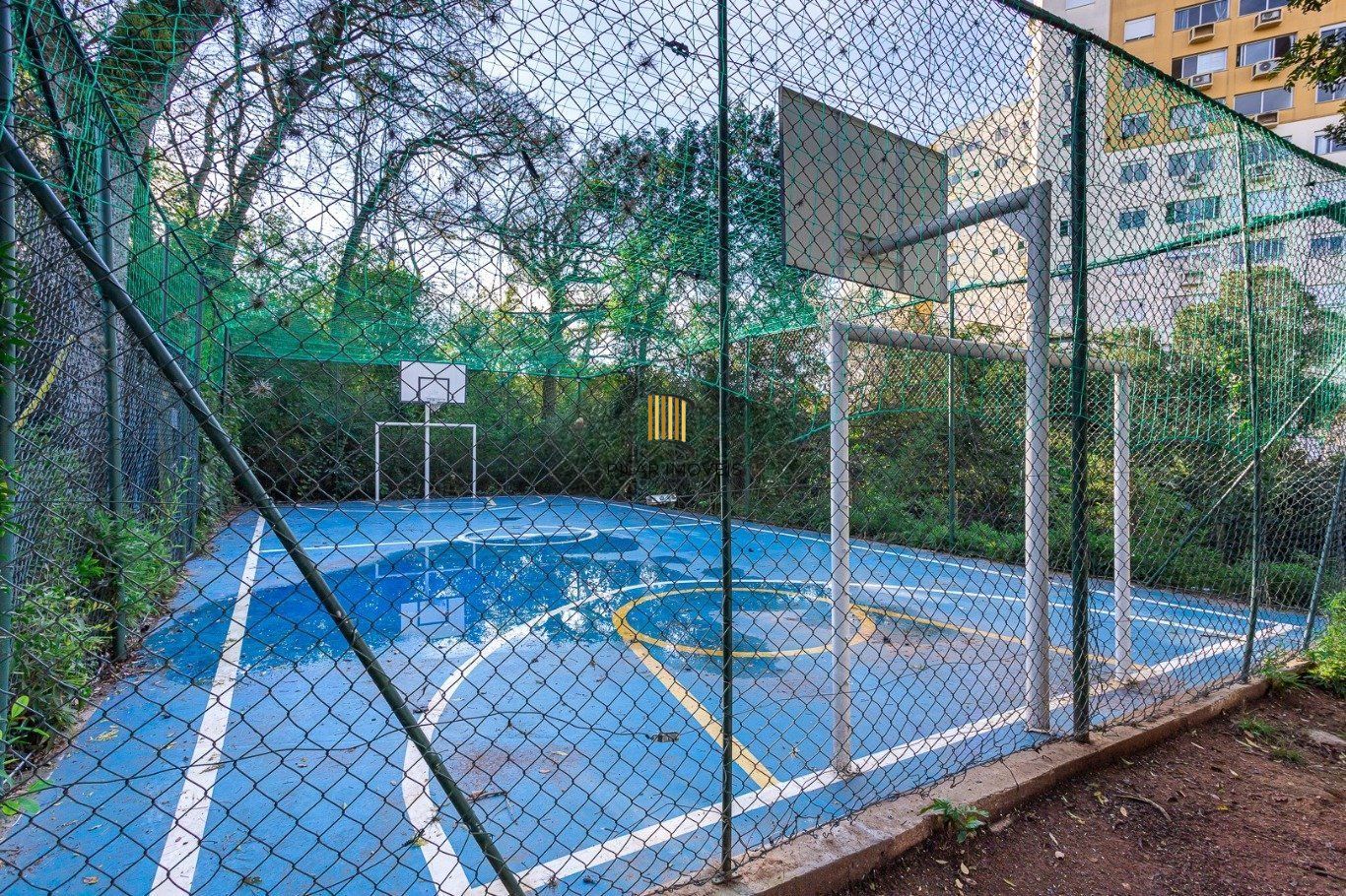 Apartamento com 3 quartos, 1 suíte, 66m² e 1 vaga na Bento Gonçalves.