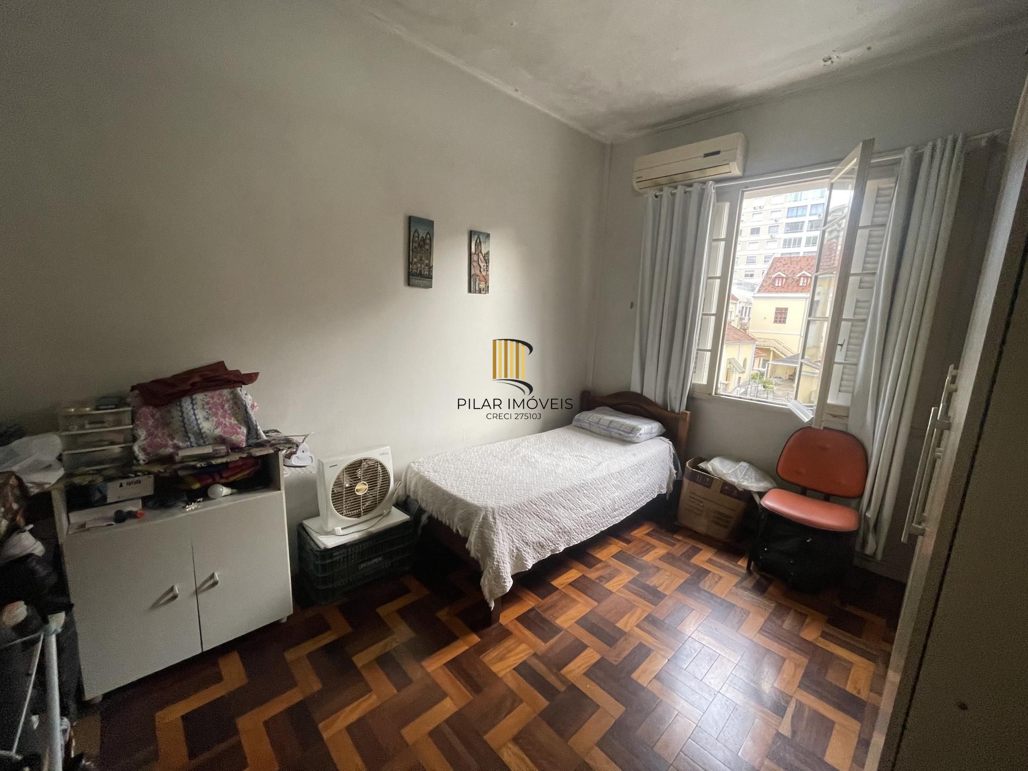 Apartamento 3 quartos com elevador no centro de Porto Alegre para Comprar