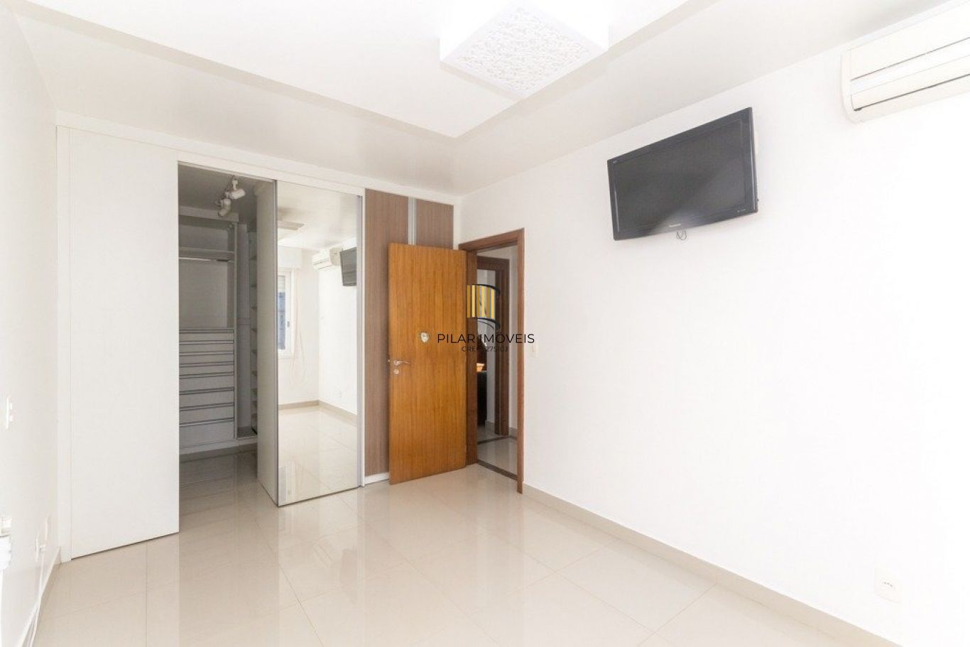 Cobertura à venda com 2 quartos 153 m²  avenida Mariland, São João, Porto Alegre