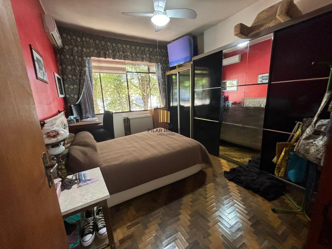 Apartamento à venda com 3 dormitórios 83 m² no Bairro Petrópolis