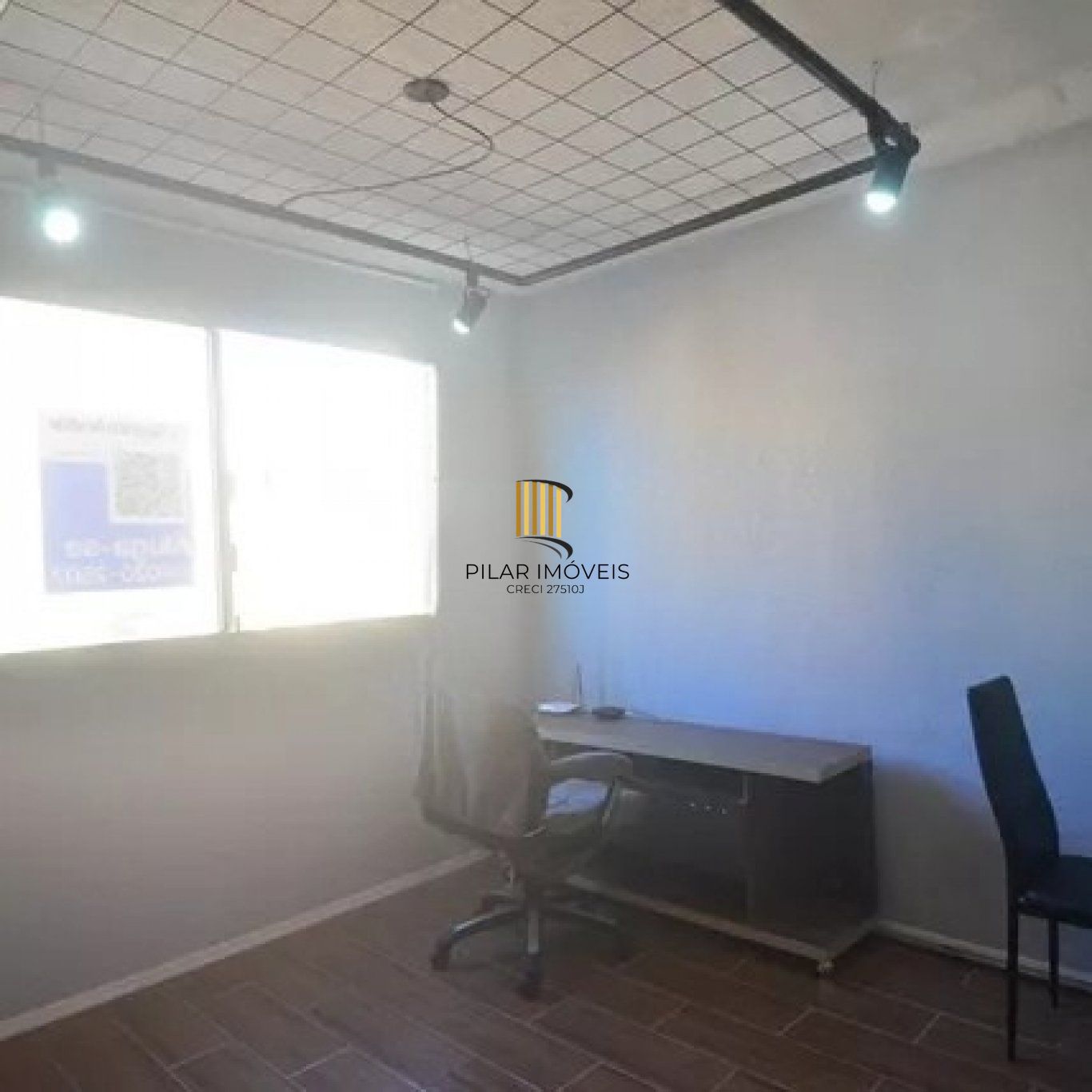 Apartamento com 2 dormitórios, com 1 vaga de garagem em Canoas.