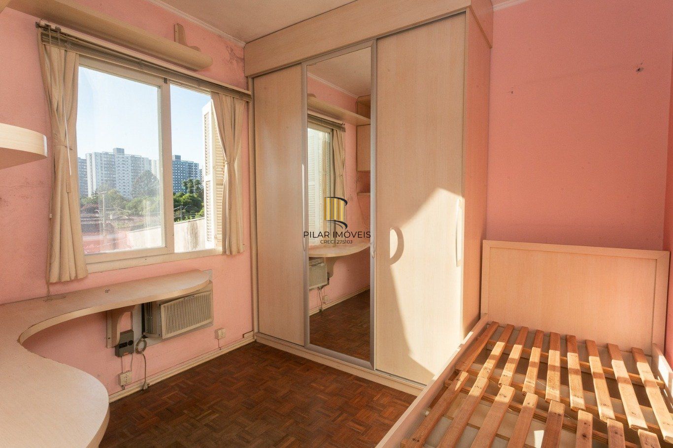 Apartamento de 2 dormitórios no bairro Jardim Lindóia