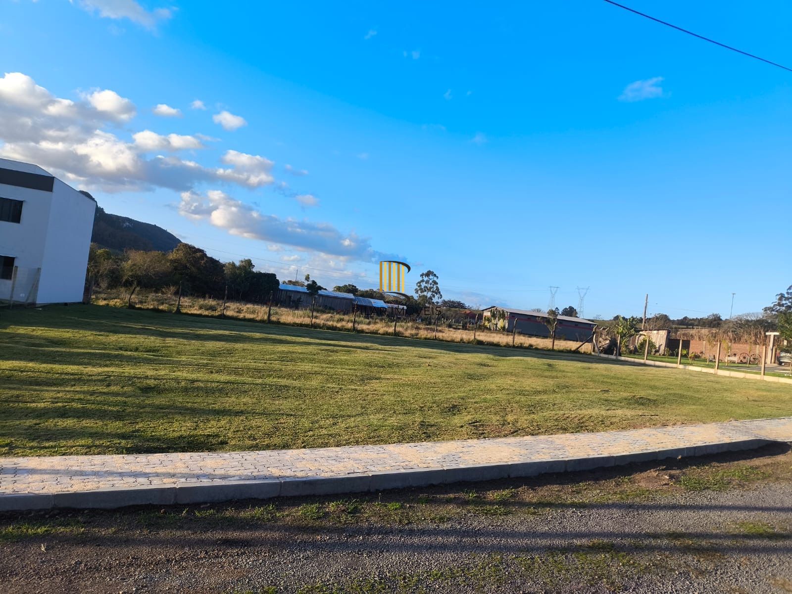 Tereno na parada 83 Gravataí Apenas 179mil