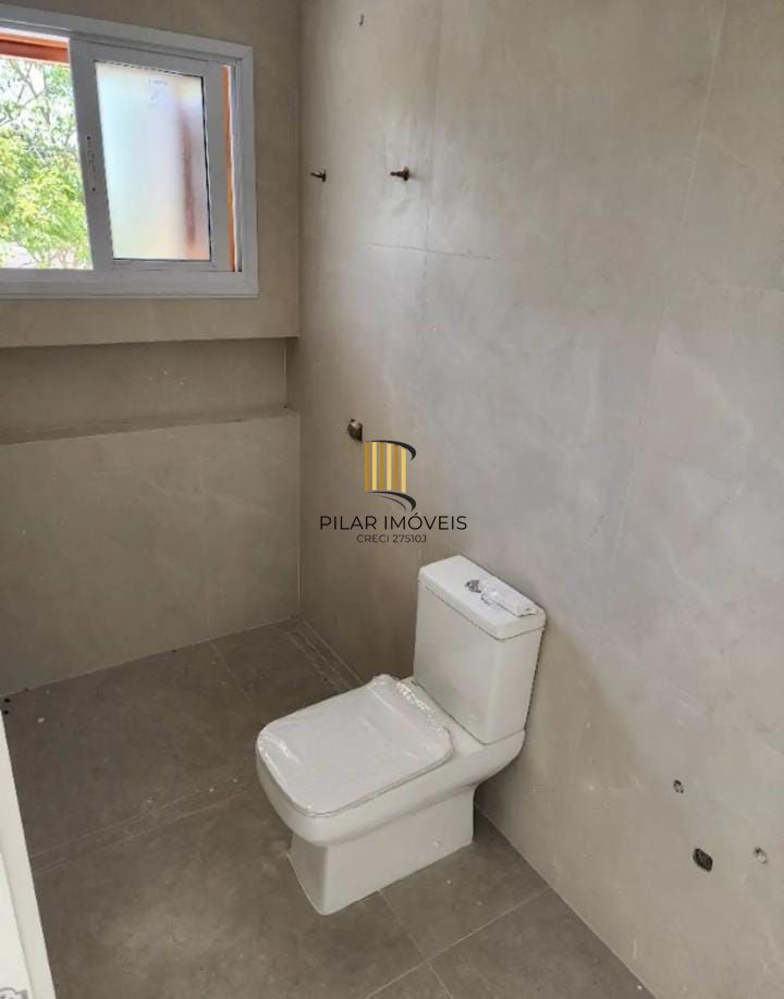 Casa Duplex Nova com 3 suítes no Mont Serrat em Canoas