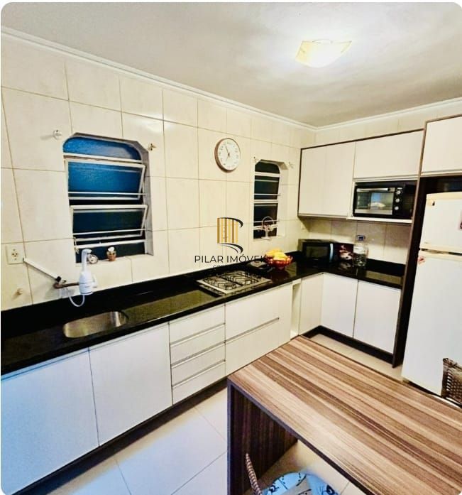 Apartamento 2 Dormitórios no Centro de Canoas com 1 vaga