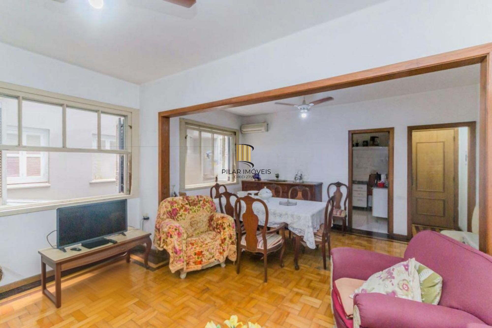 Casa com 3 dormitórios no Bairro Auxiliadora