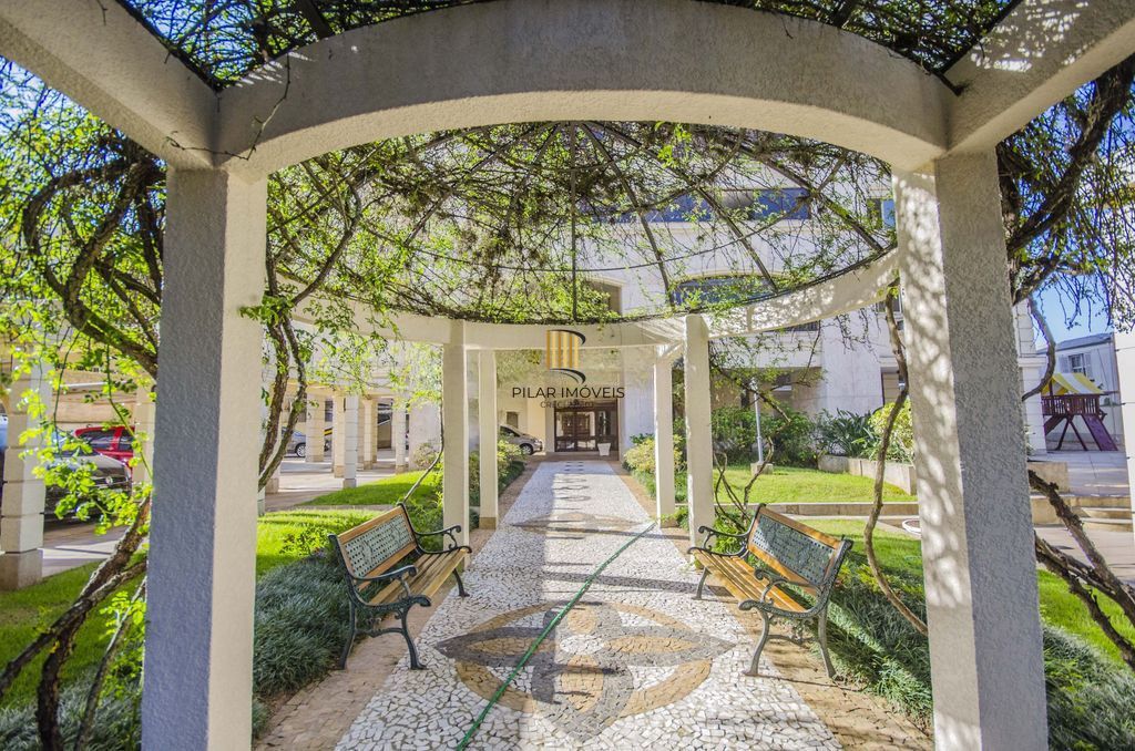 Apartamento 2 quartos e 2 vagas e elevador no Bairro Higienópolis