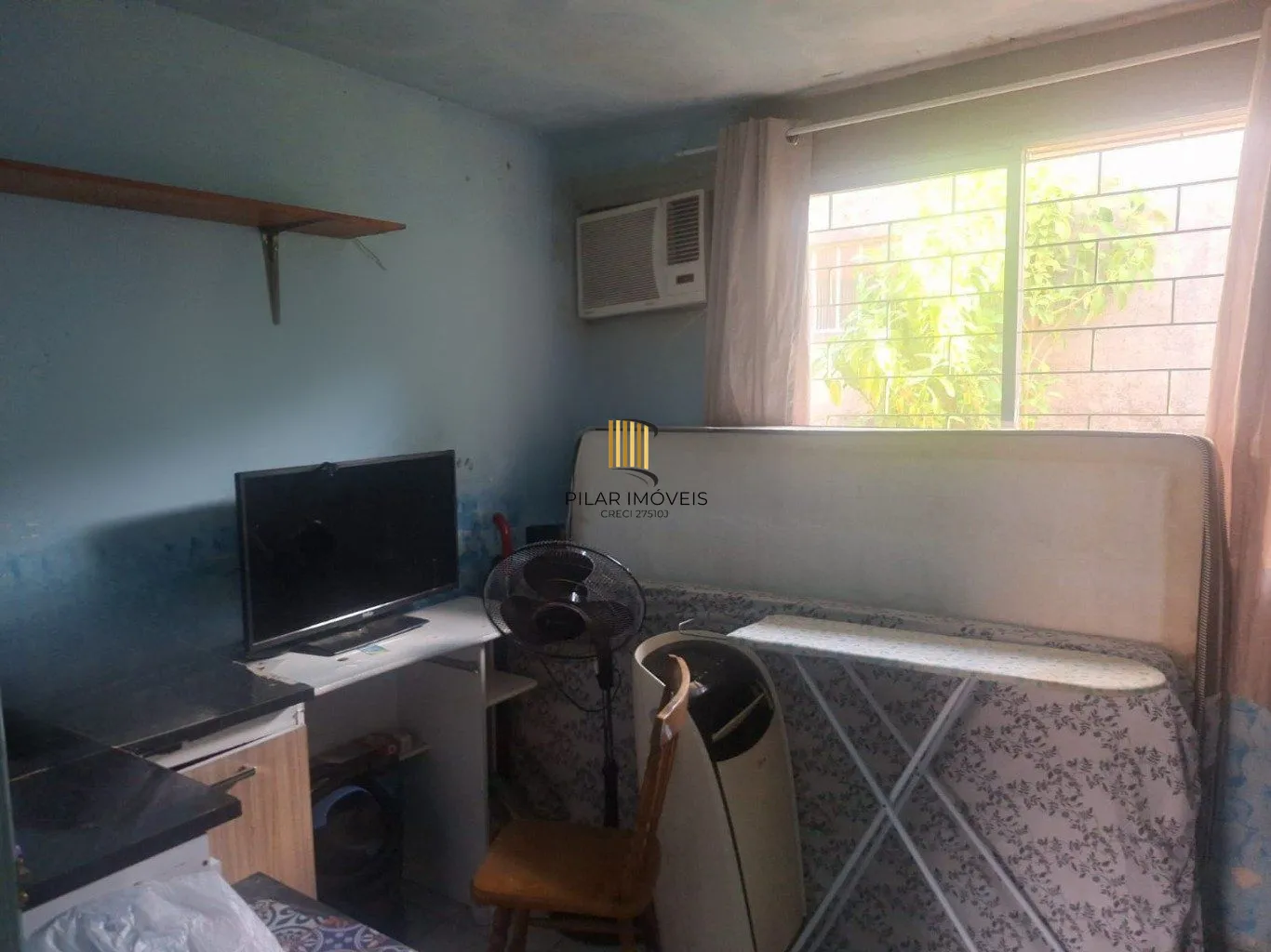 Casa de 3 quartos e 4 vagas de garagem em Canoas.