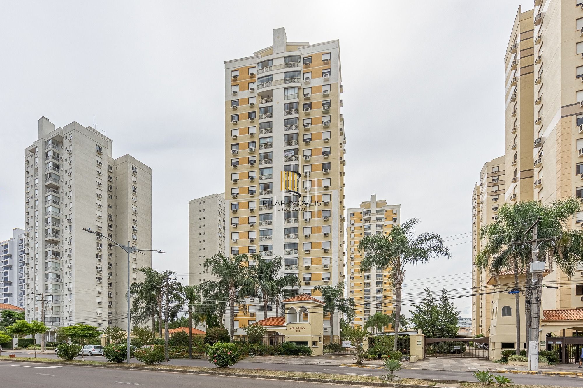 Apartamento com 145m², 3 suítes e 3 vagas no bairro Passo da Areia para comprar