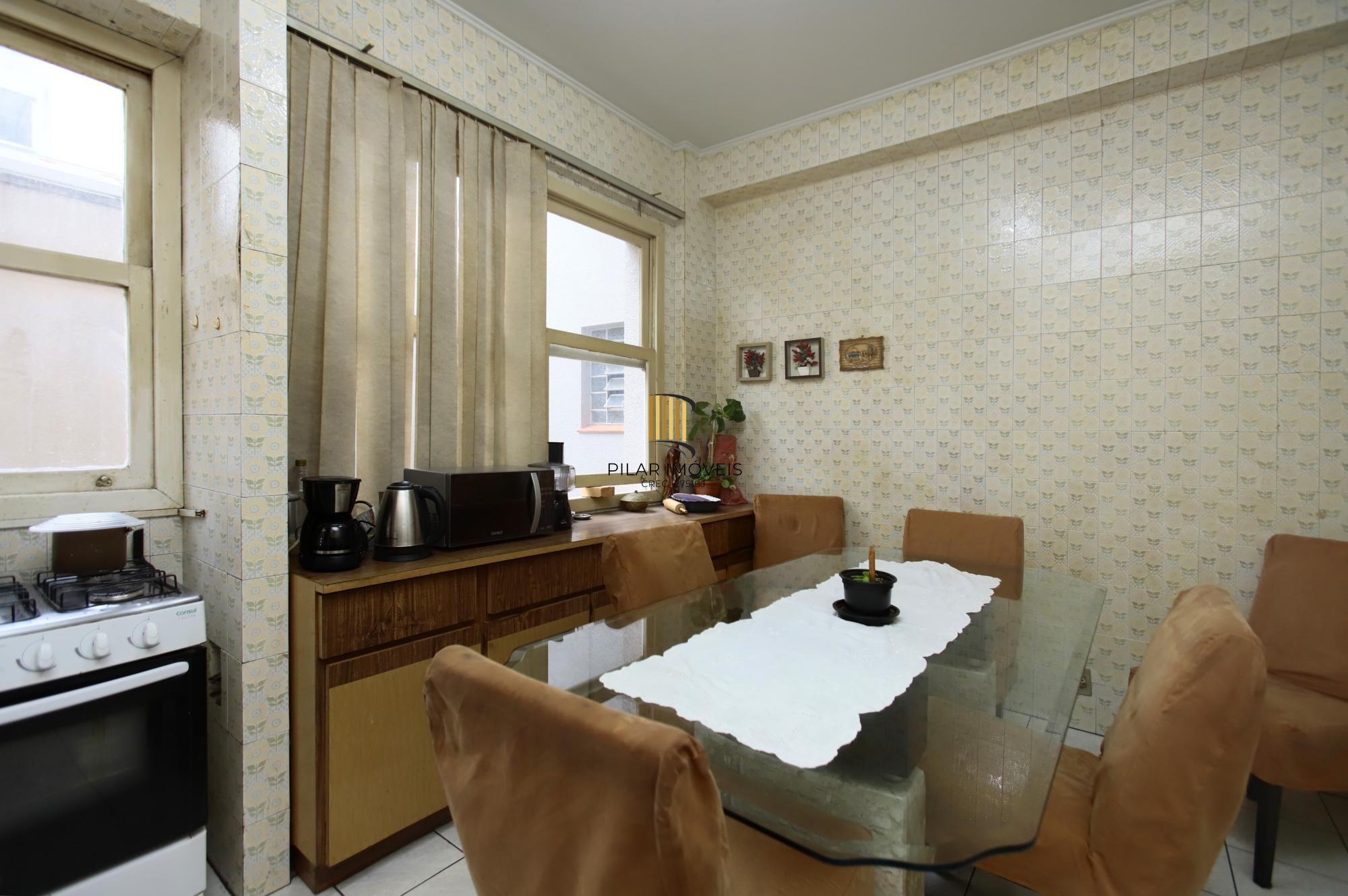 Apartamento 3 quartos com elevador no centro de Porto Alegre para Comprar