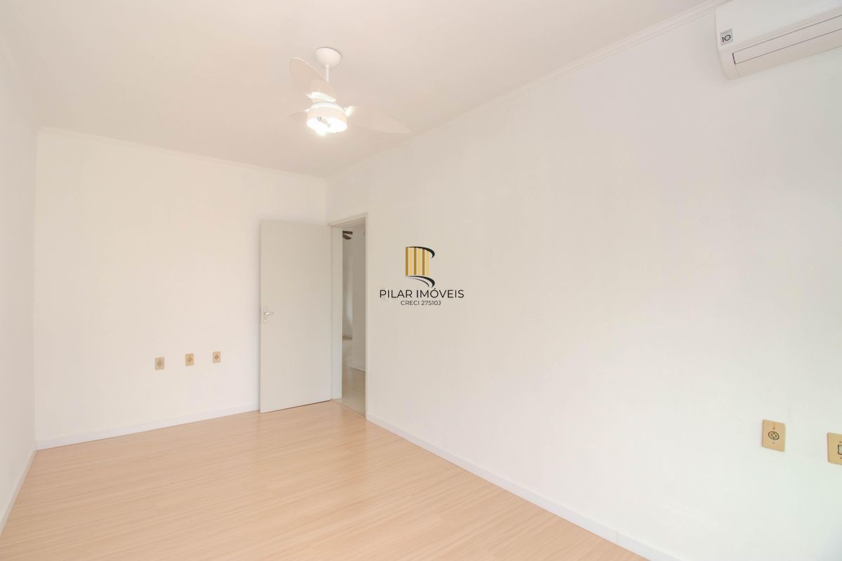 Casa com 3 dormitórios no Bairro Jardim Floresta